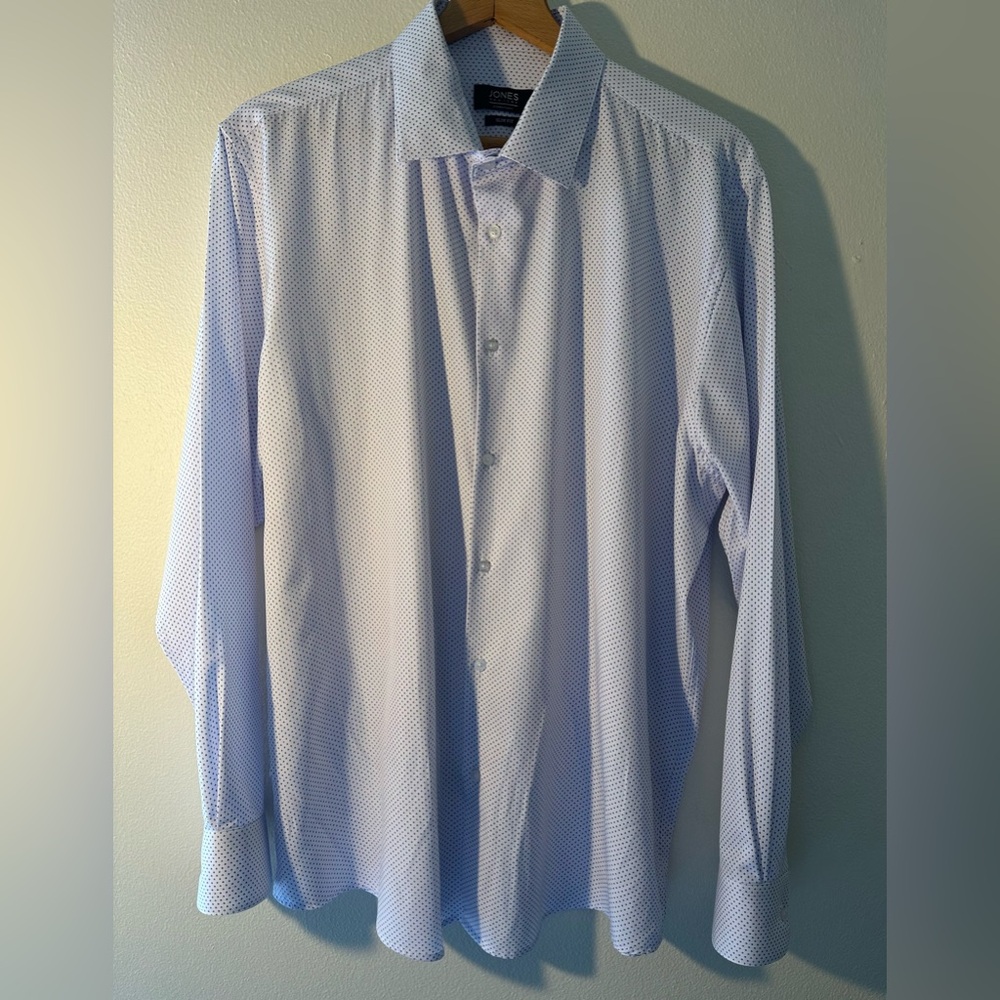 Jones New York White and Blue Dress Shirt